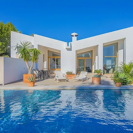 Villa Remi - Plusholidays